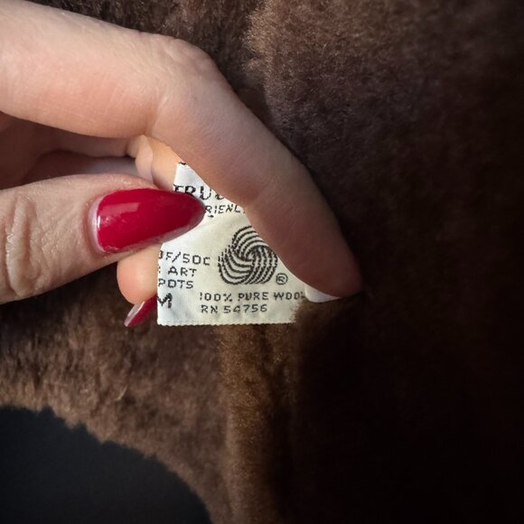 Stunning Vintage Shearling Vest - Picture 5 of 7